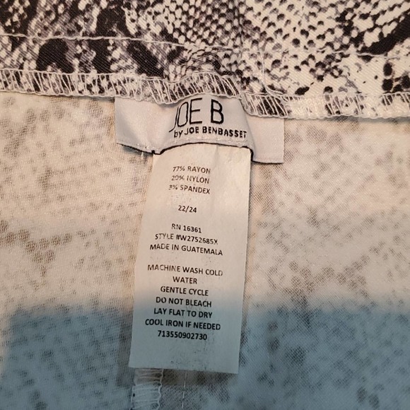 Joe Benbasset Black White High Rise Snake Print Ankle Pants Fringe Size 22 NWT - Picture 4 of 6